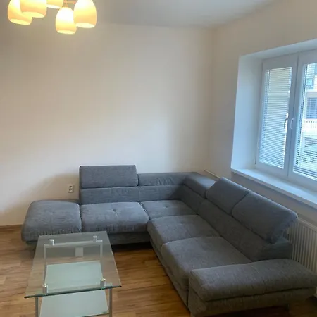 Your 12 With Parking شقة *